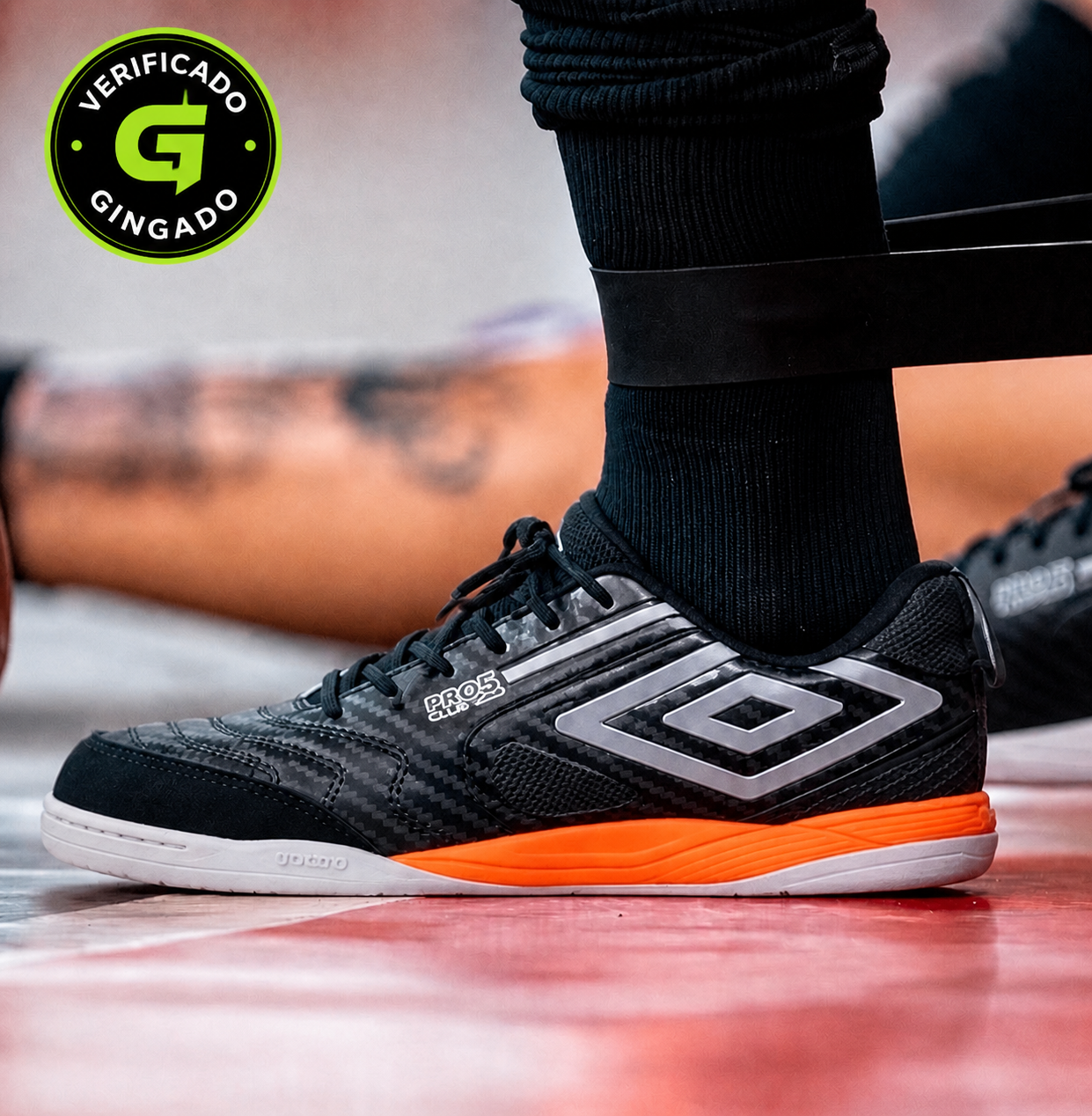 Umbro Pro5 Preta-Laranja