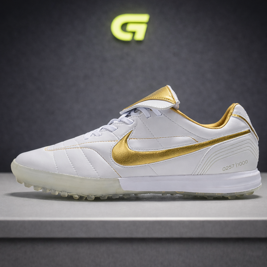 Nike Tiempo R10
