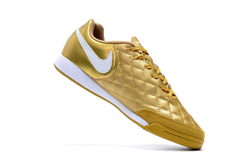 Nike Tiempo Legend R10