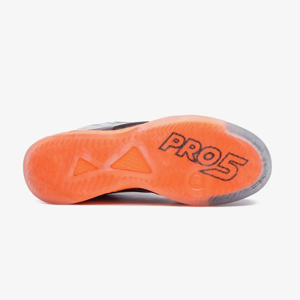 Umbro Pro5 Bump